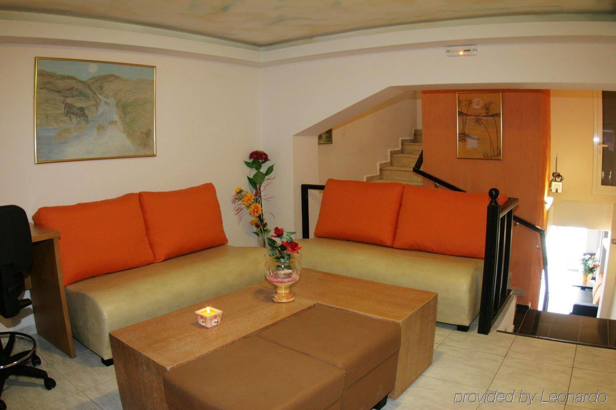 Hotel Life Port